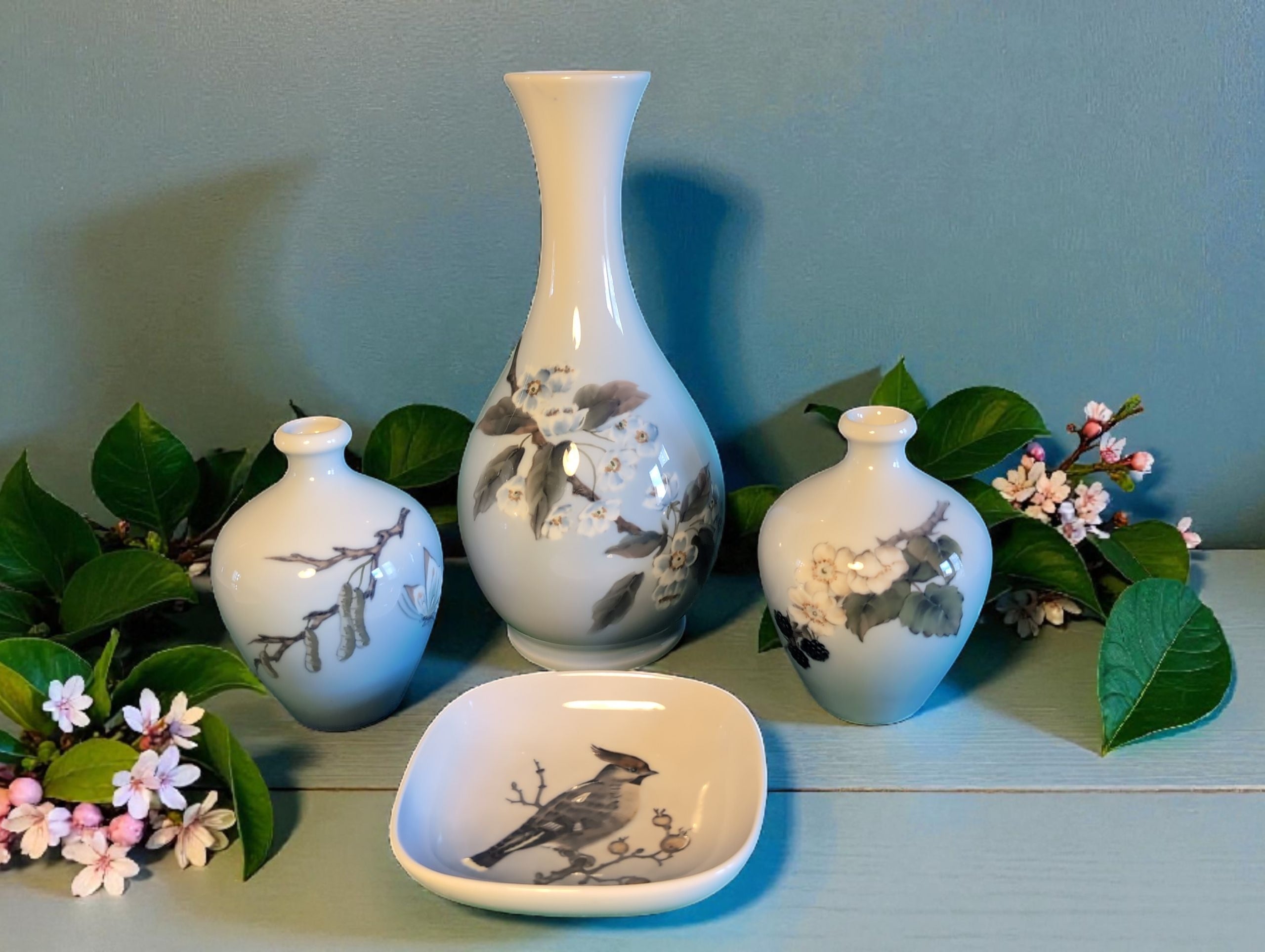 Vasetti Royal Copenhagen " Fiori di Melo "