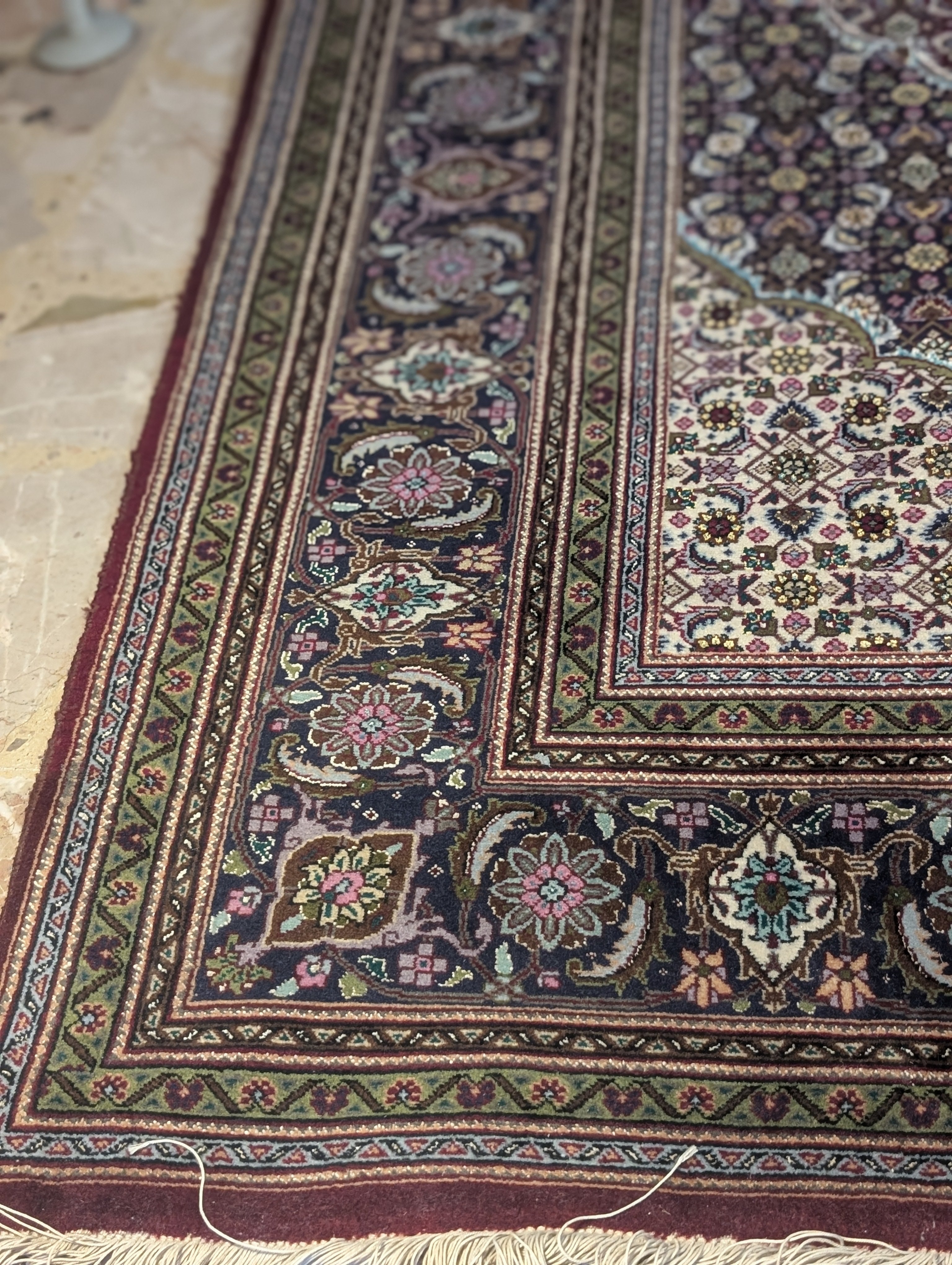 Elegante tappeto Tabriz