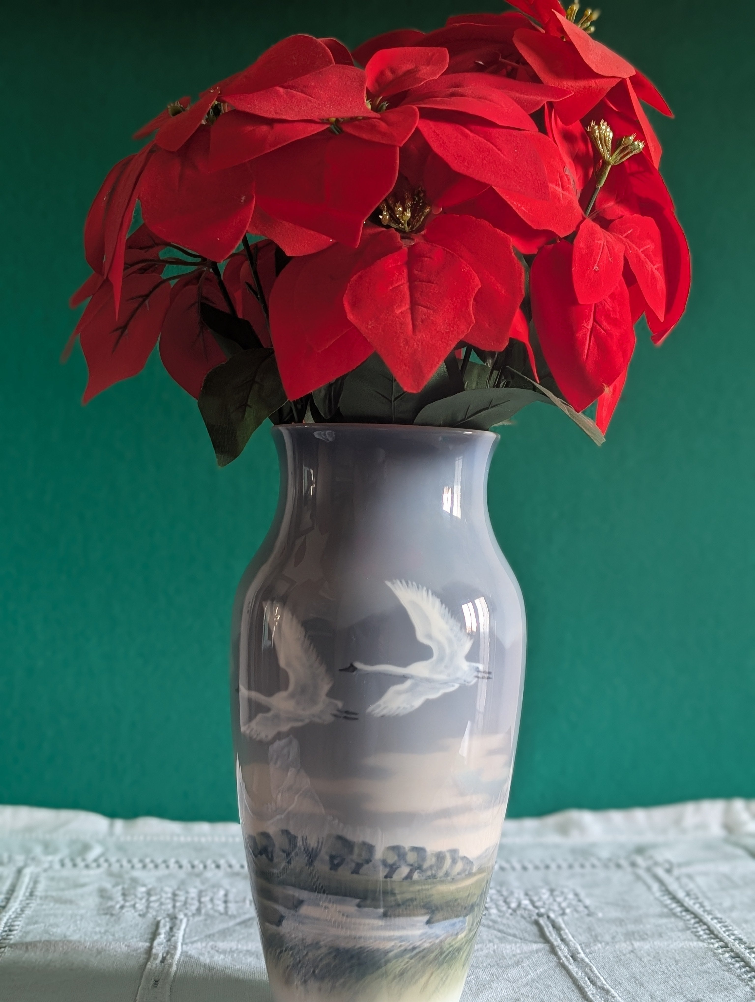 Vaso in porcellana della Royal Copenhagen : Cigni in volo