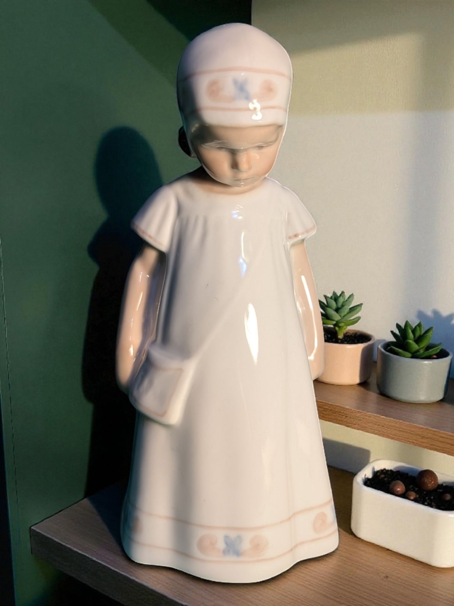 Porcellana danese di B&G : figurina di Else