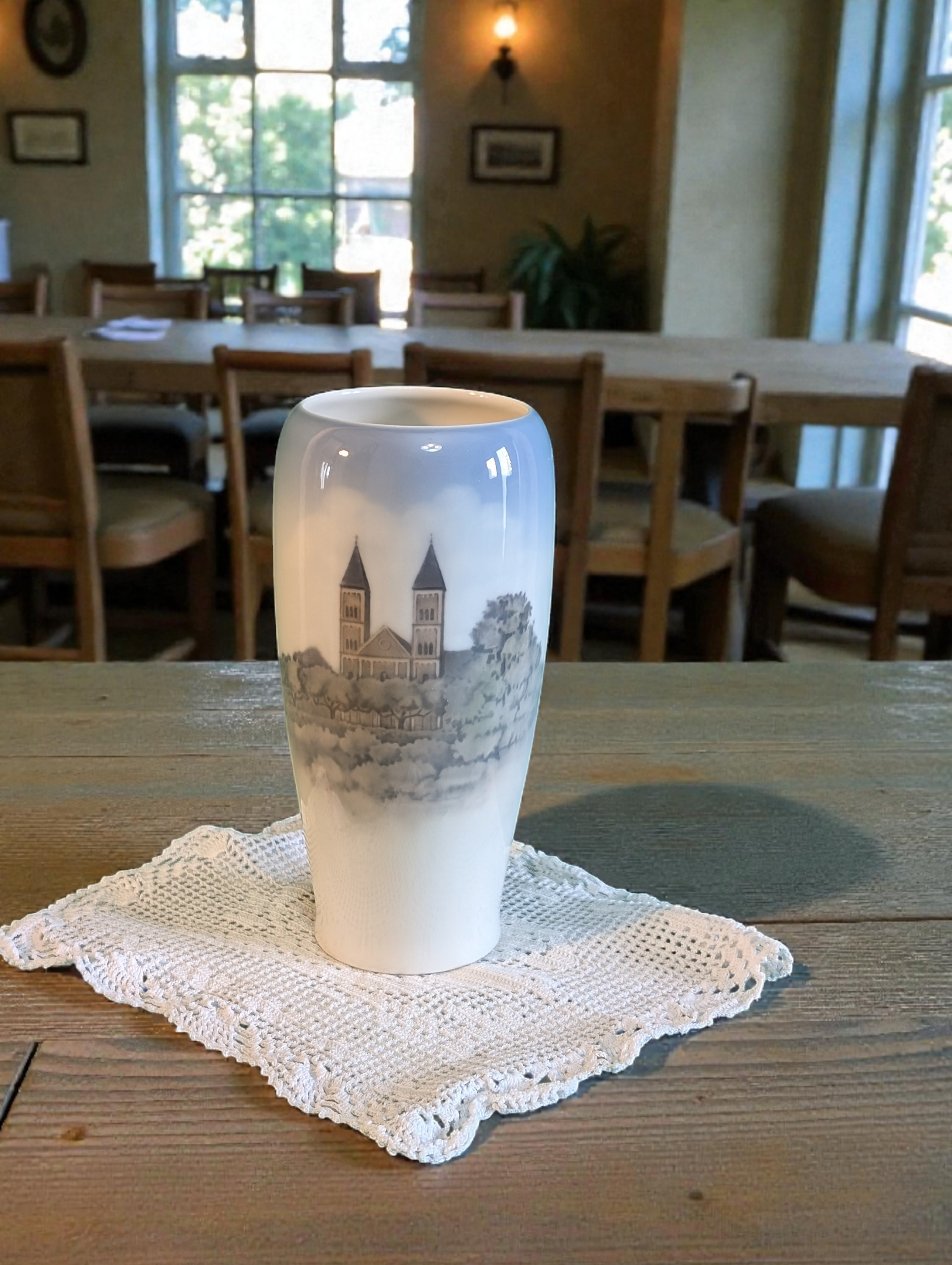 Vasetto Porcellana Royal Copenhagen Cattedrale Roskilde Vintage 1960s 17 cm