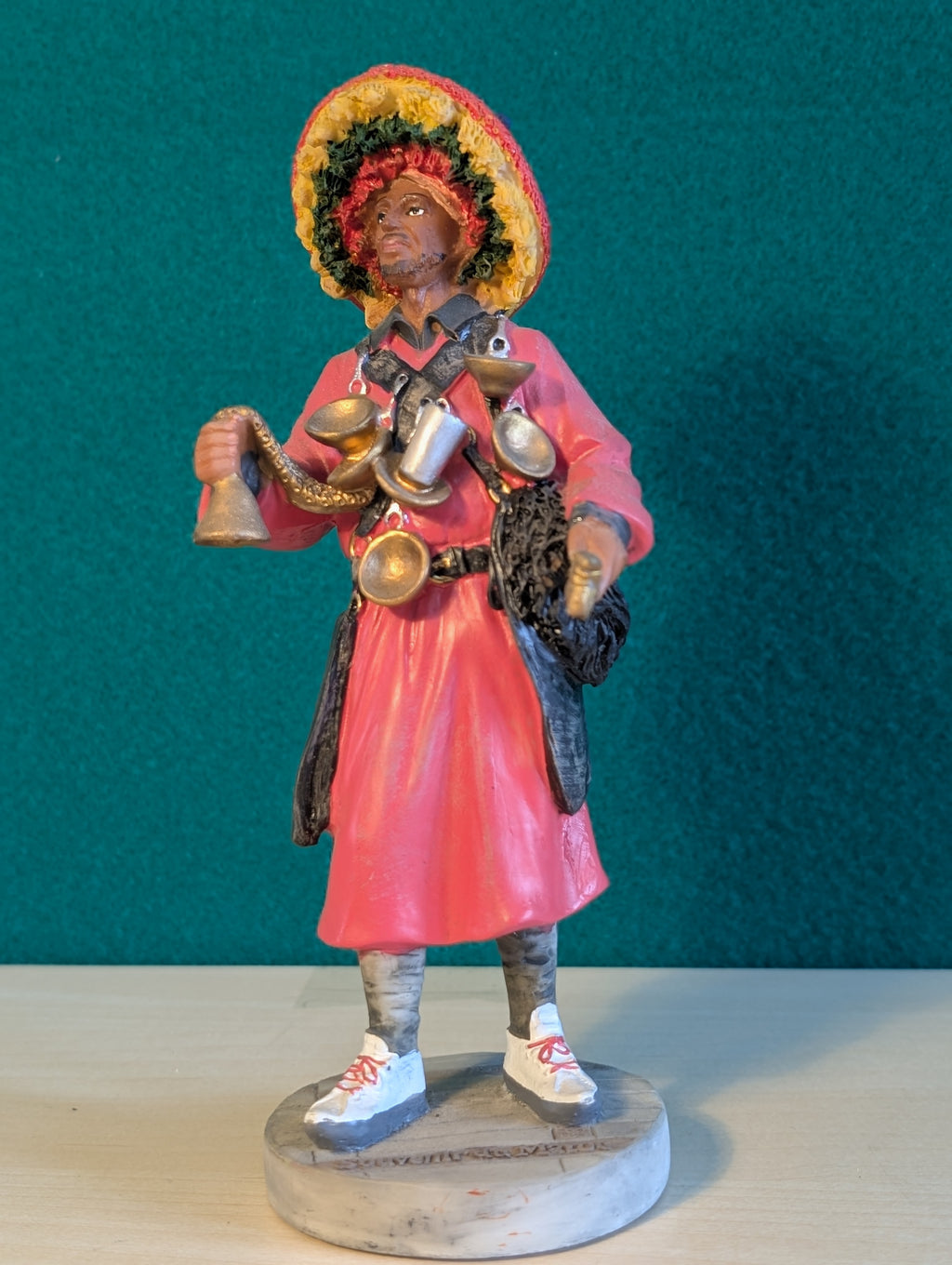 Statuetta Venditore Acqua Marocchino: Artigianato Tradizionale Marocco Terracotta (18 cm)