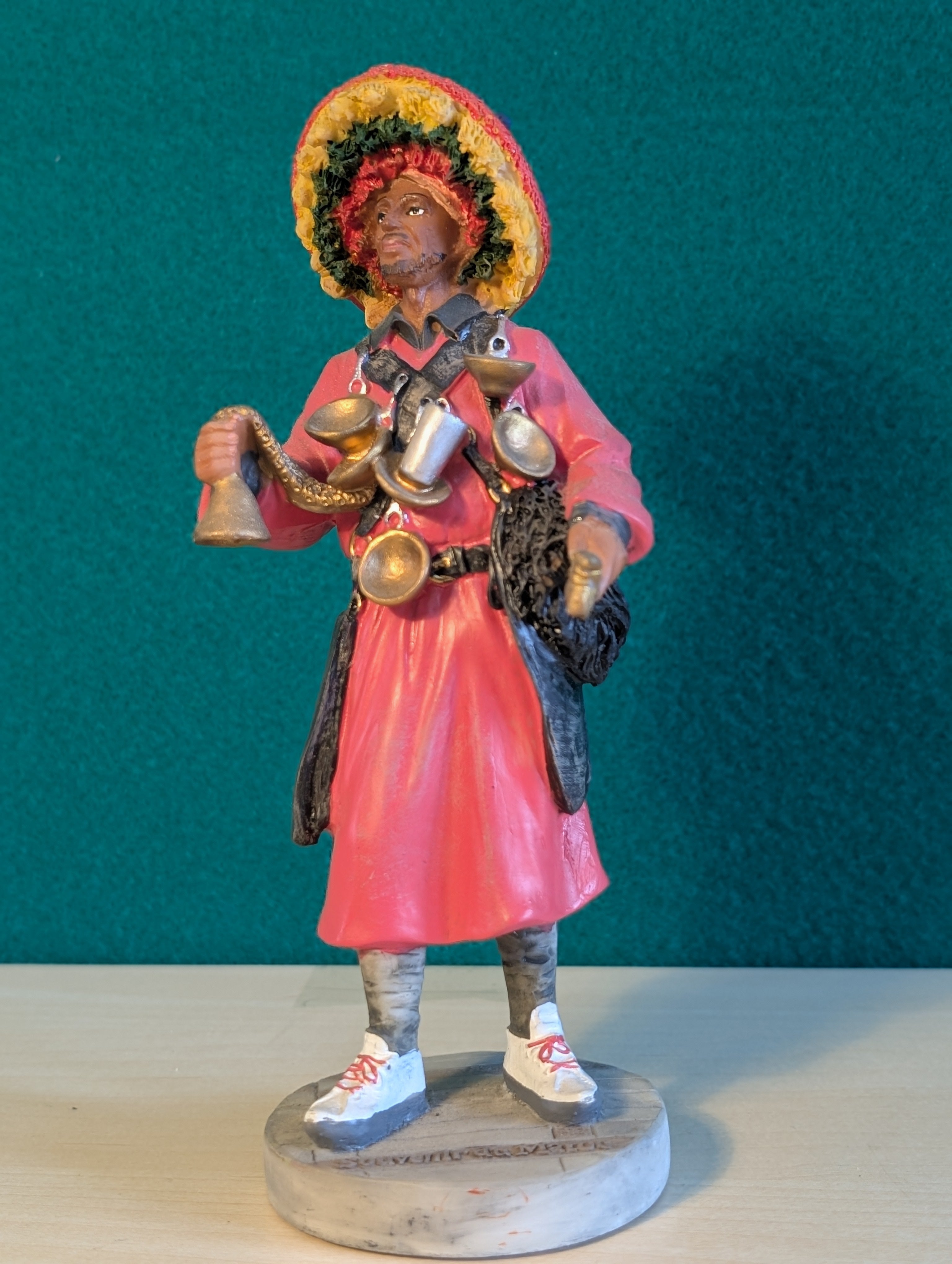 Statuetta Venditore Acqua Marocchino: Artigianato Tradizionale Marocco Terracotta (18 cm)