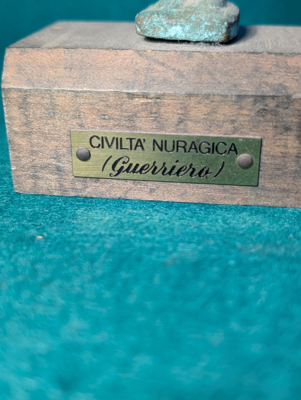 Statuetta di Guerriero  in bronzo Sardegna Nuragica