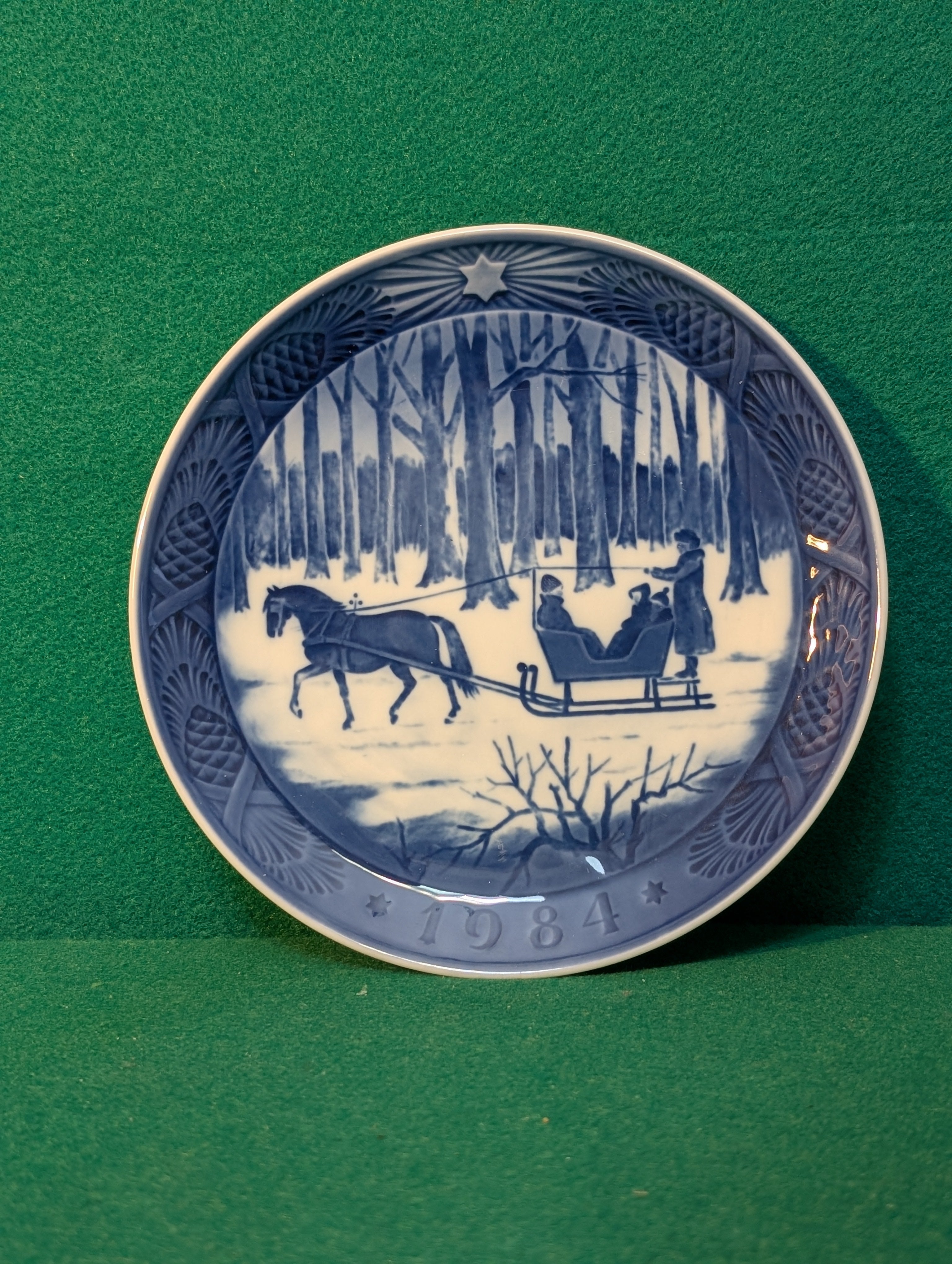 Royal Copenhagen Piatto Natale 1984 "Bjelleklang" Kai Lange - Edizione Limitata