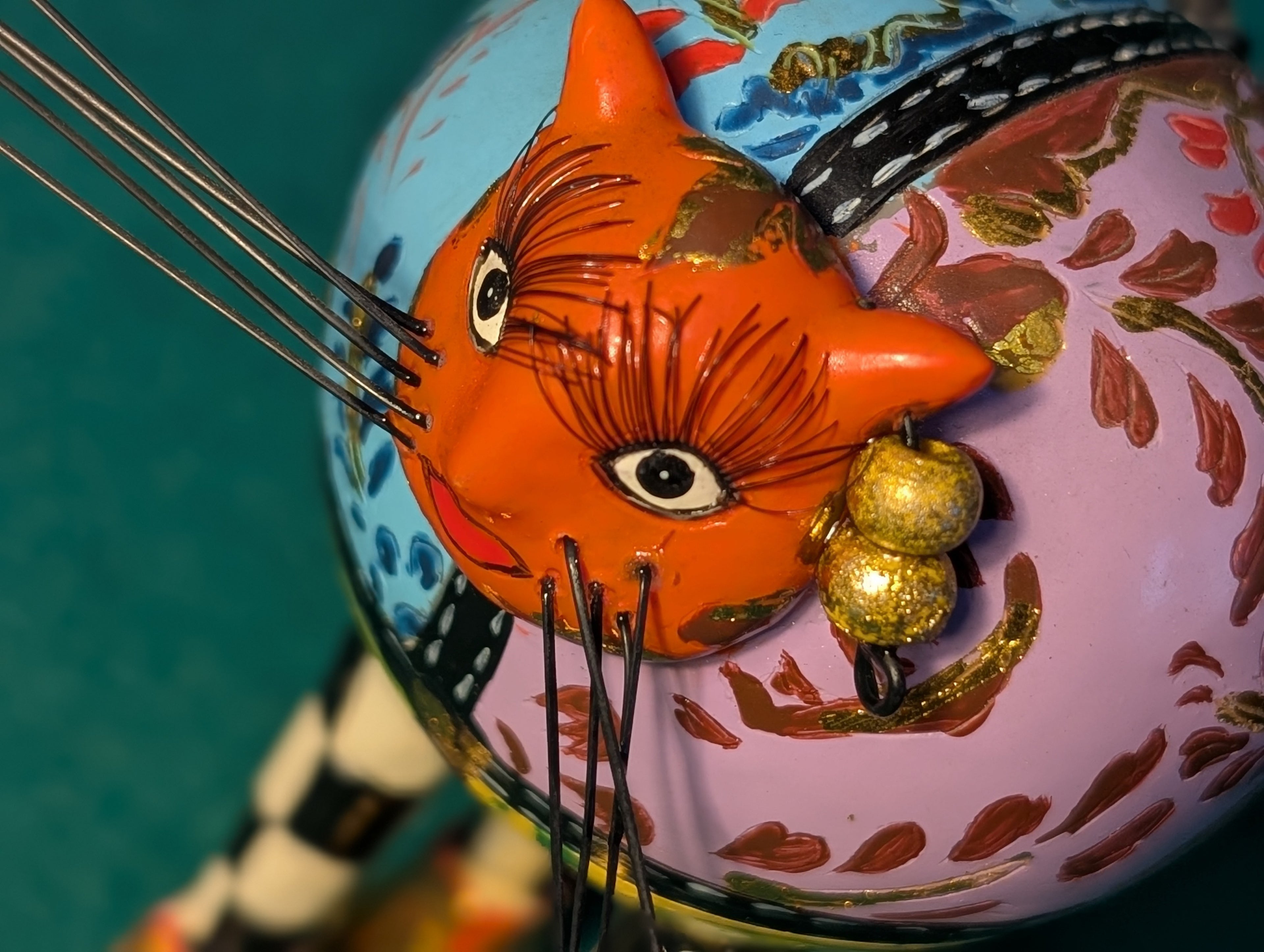 Norma Cat - Decorative Sculpture by Thomas A. Hoffmann Drag Art