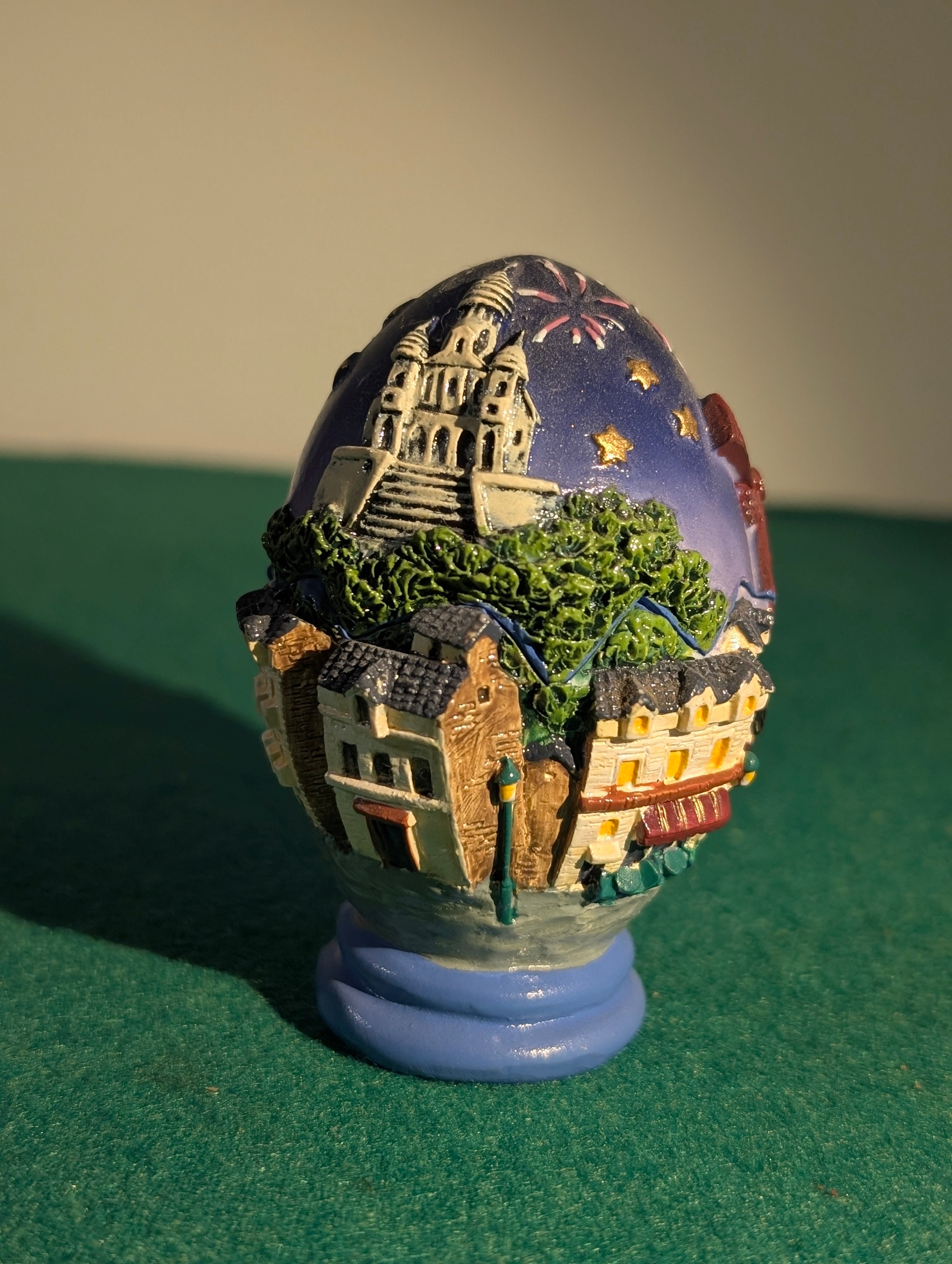 Uovo Decorativo Parigi - Stile Fabergé con Scene Parigine