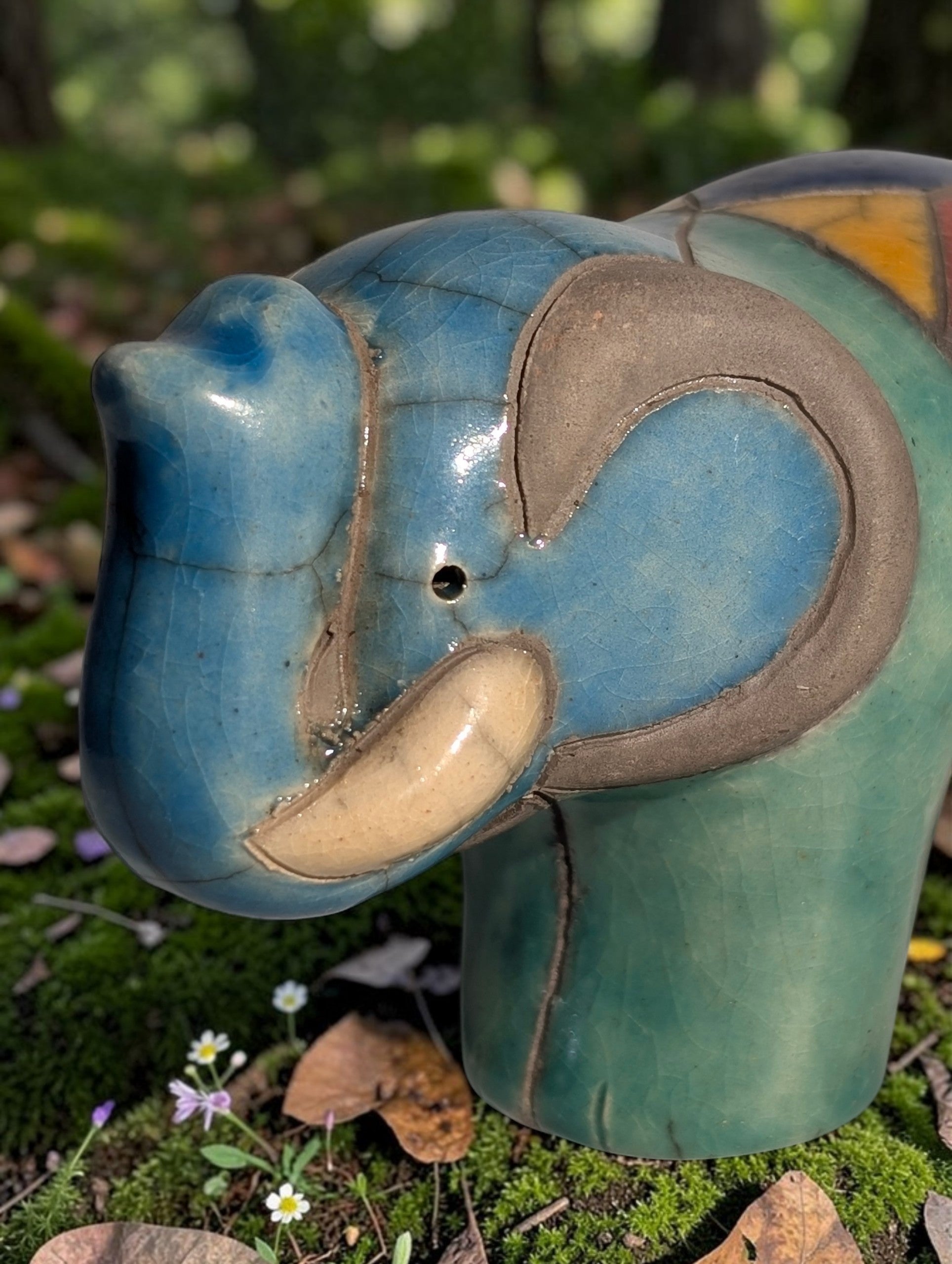 Elefante Raku – Ceramica Artigianale Dipinta a Mano