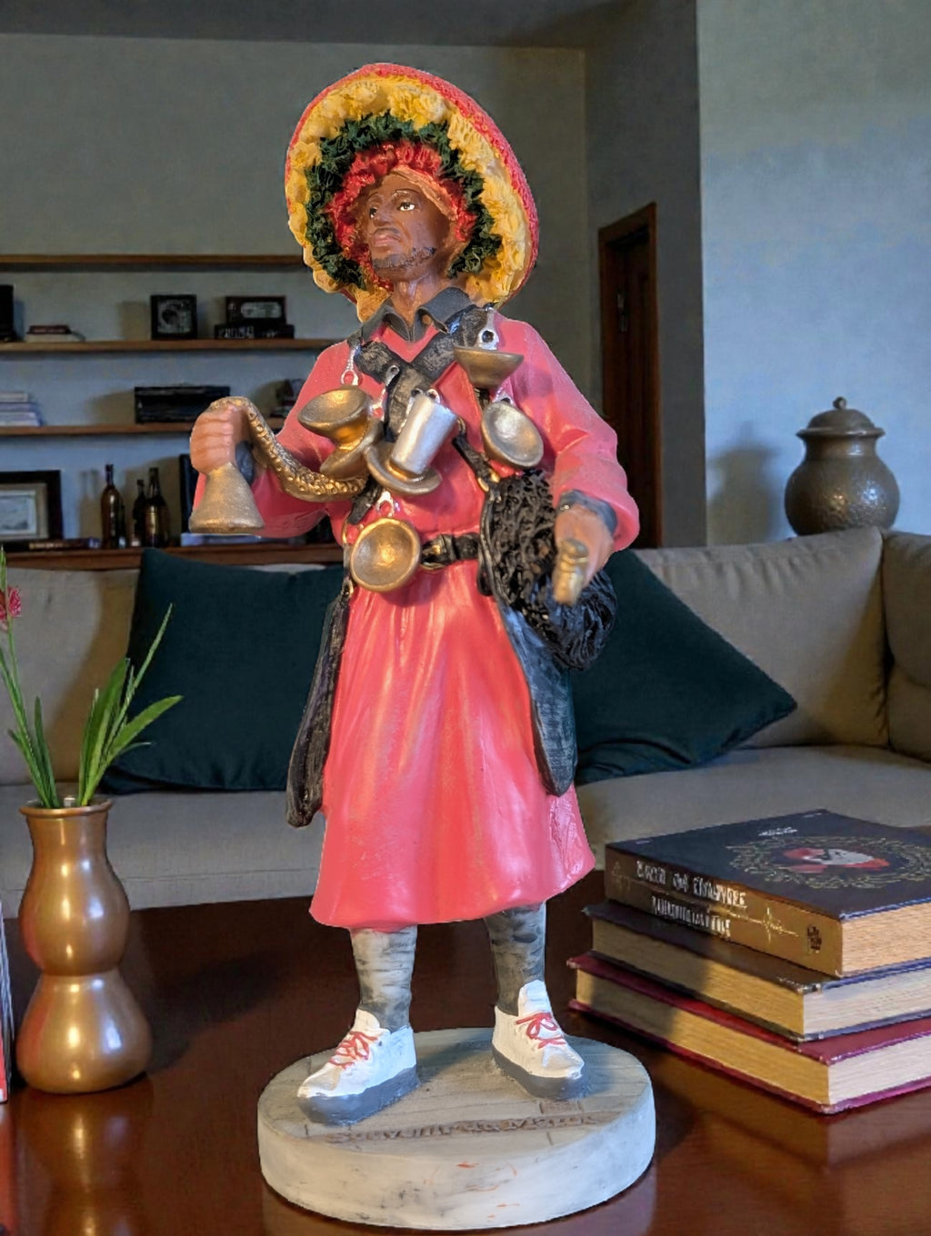 Statuetta Venditore Acqua Marocchino: Artigianato Tradizionale Marocco Terracotta (18 cm)